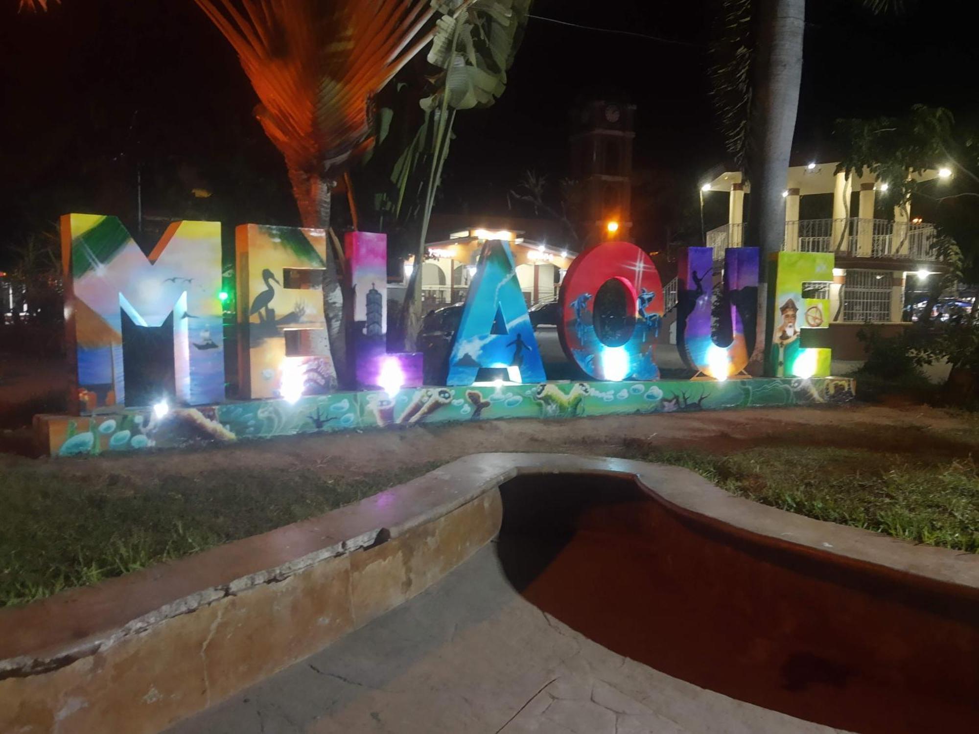 Hotel Y Bungalows Bugambilias San Patricio Melaque Εξωτερικό φωτογραφία